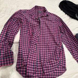 Men’s Van Heusen Slim Fit Button Down T Shirt